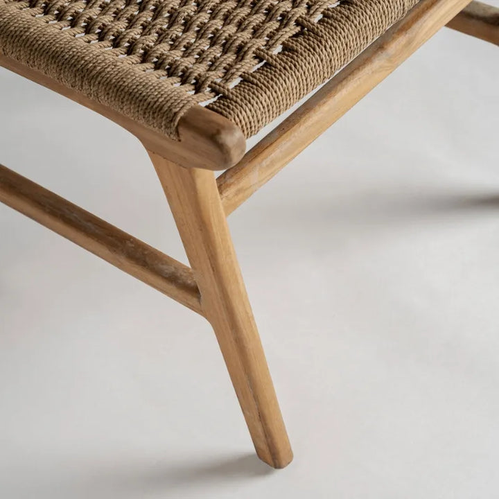 vaduz-dining-chair-seat-weaving-closeup-natural-fiber